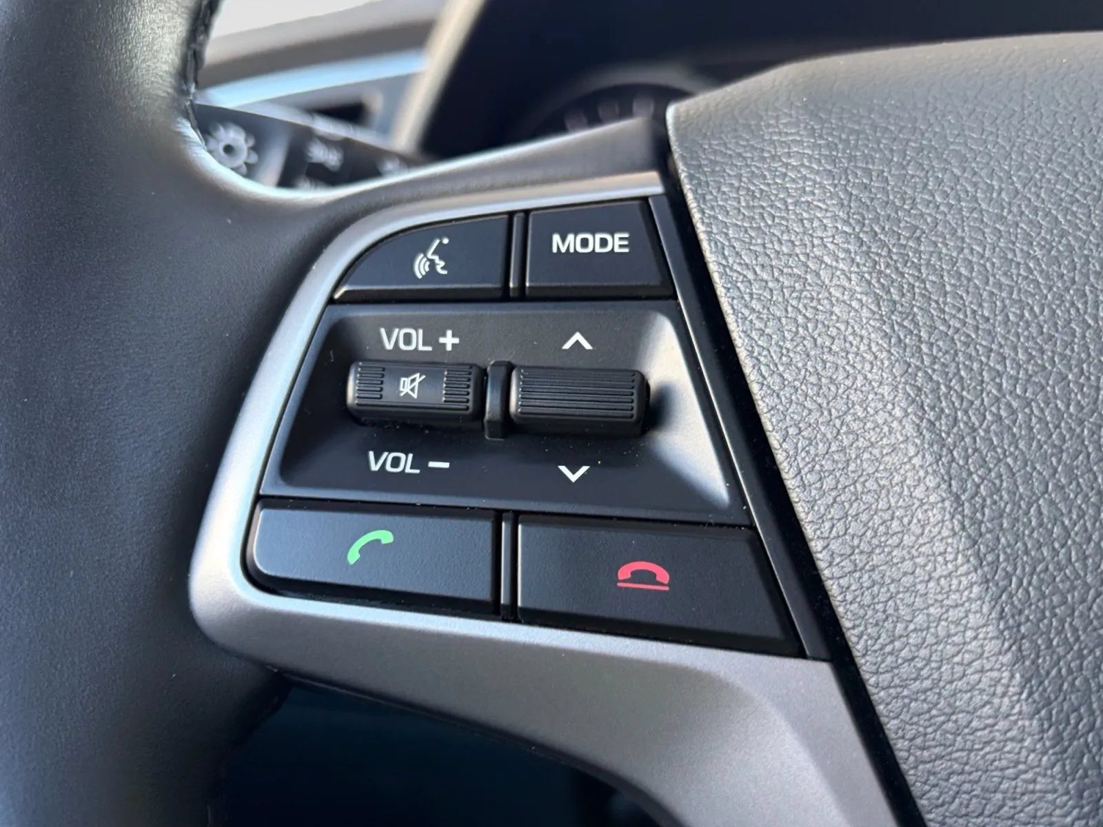 Used 2017 Hyundai Elantra Value Edition FWD image 30