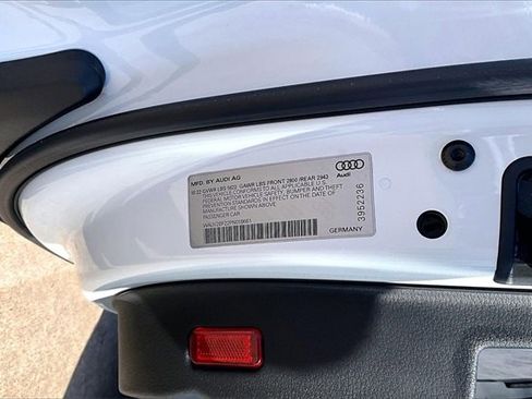 Used 2023 Audi A7 3.0T Prestige w/ Luxury Package image 35