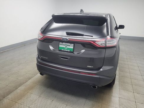 Used 2017 Ford Edge SE AWD/4WD image 7