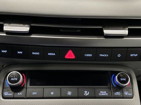 Used 2025 Hyundai Palisade SEL image 22