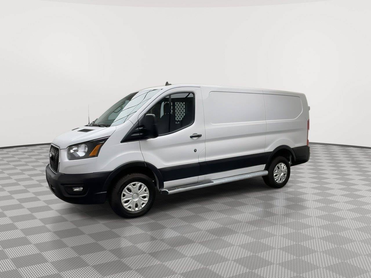 Used 2025 Ford Transit 250 Low Roof w/ Exterior Upgrade Package RWD image 26