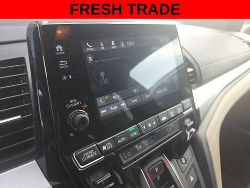 Used 2018 Honda Odyssey EX-L image 11