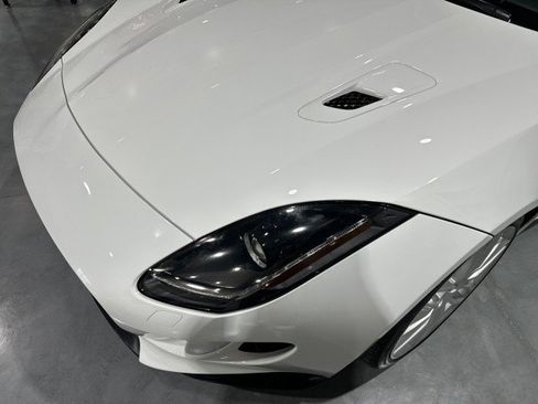 Used 2016 Jaguar F-TYPE R AWD/4WD image 13