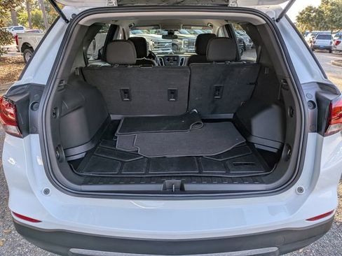 Used 2022 Chevrolet Equinox LT image 31