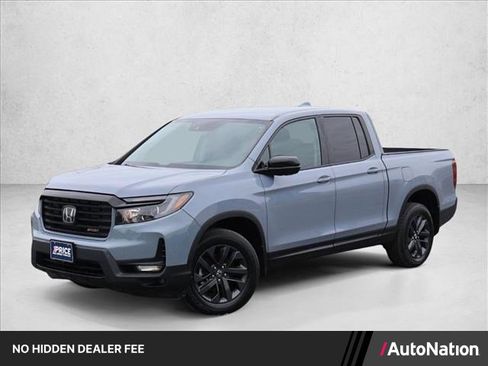 Used 2023 Honda Ridgeline Sport image 1