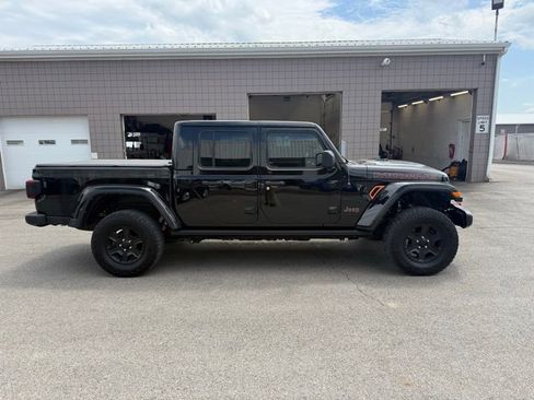 Used 2021 Jeep Gladiator Mojave AWD/4WD image 5