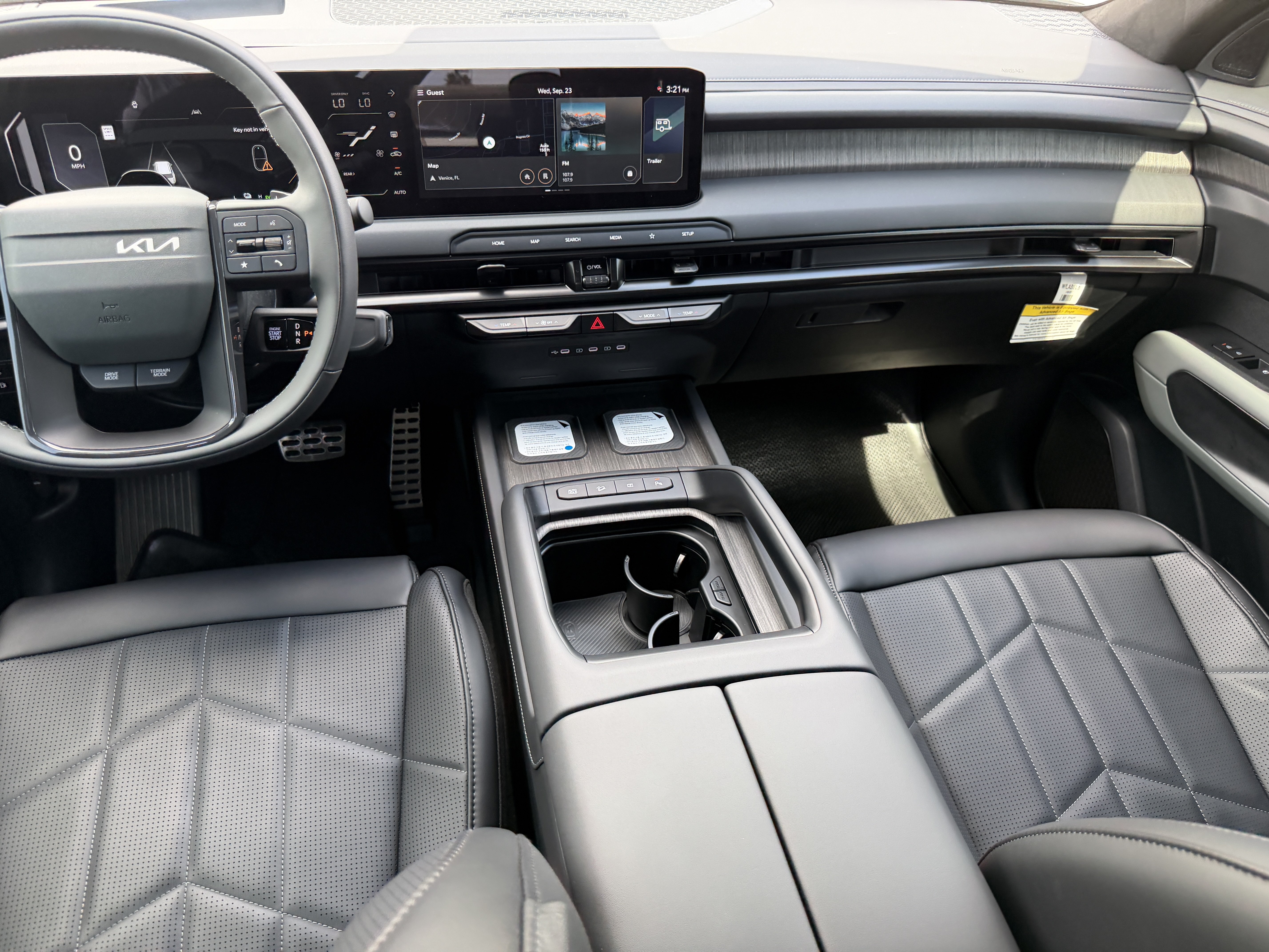 New 2027 Kia Telluride X-Line SX Prestige w/ Towing Package AWD/4WD image 12