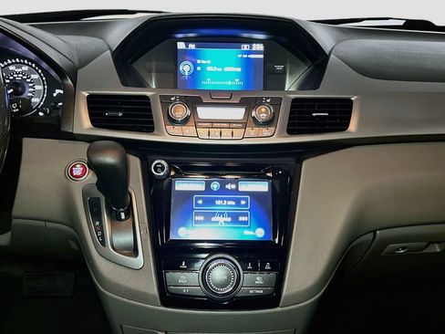Used 2016 Honda Odyssey EX-L image 12