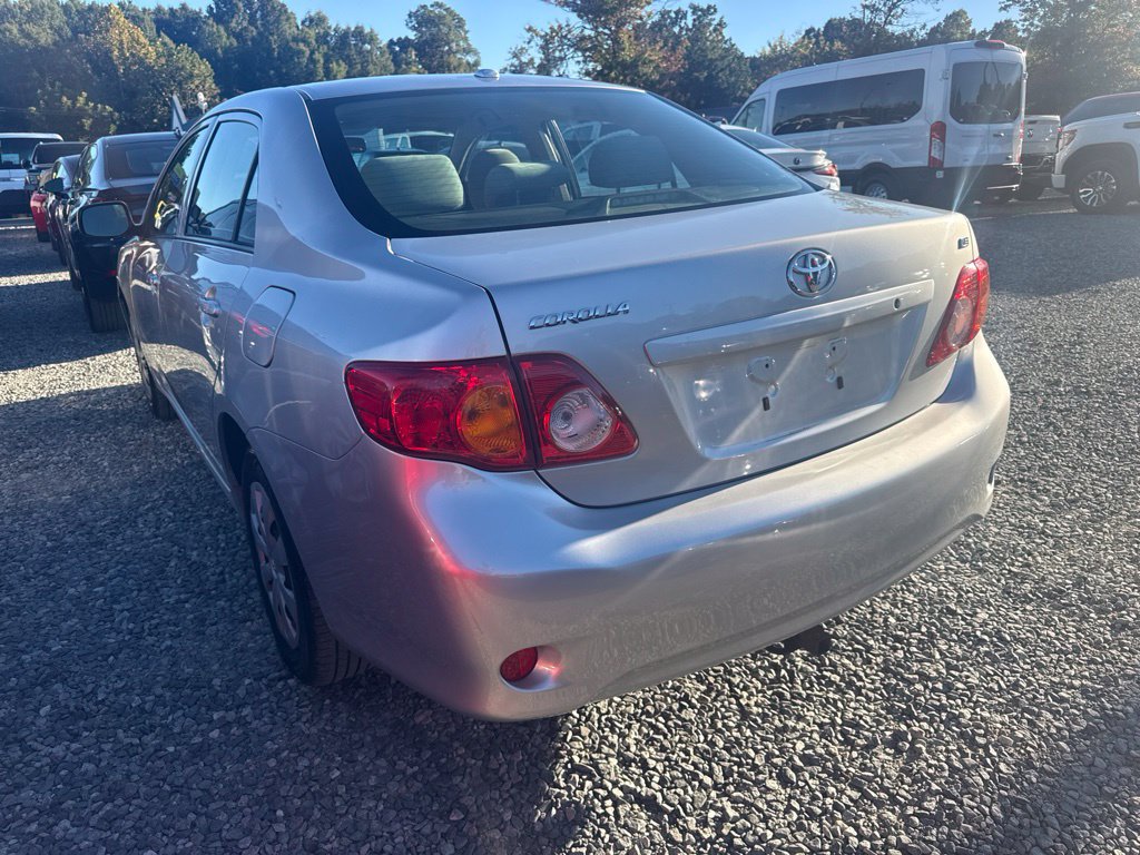 Used 2009 Toyota Corolla LE FWD image 4