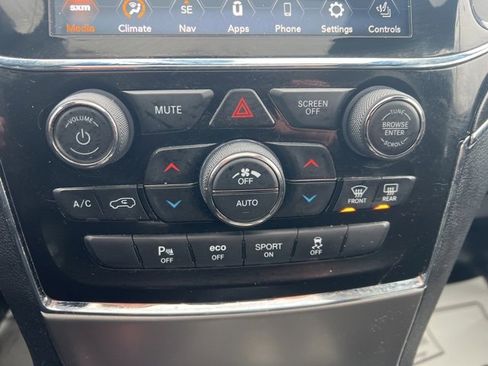 Used 2021 Jeep Grand Cherokee Trailhawk image 14