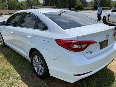 Used 2017 Hyundai Sonata SE FWD image 7