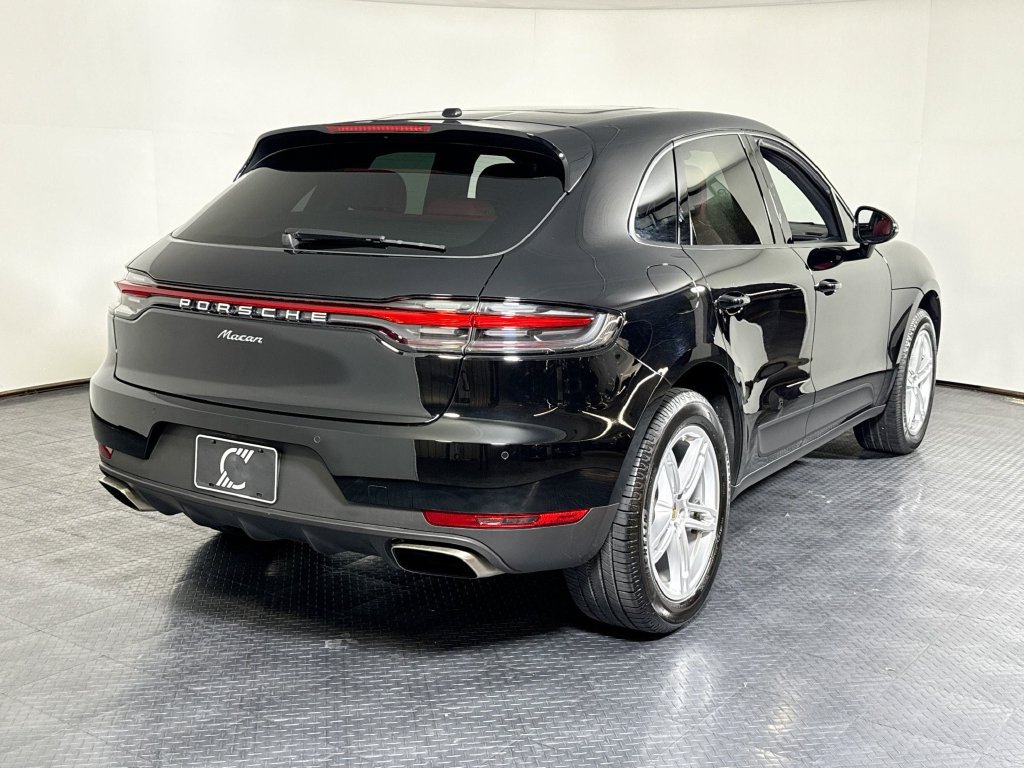 Used 2020 Porsche Macan AWD/4WD image 7