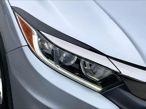 Used 2021 Honda HR-V LX image 41