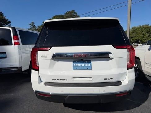 Certified 2024 GMC Yukon XL SLT AWD/4WD image 5