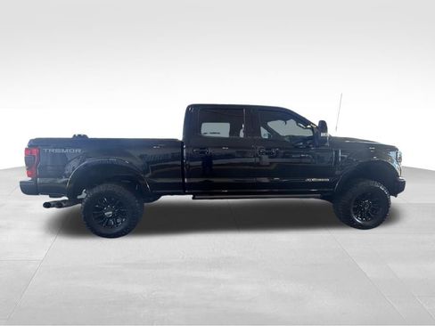 Used 2022 Ford F250 Lariat w/ Tremor Off-Road Package image 3