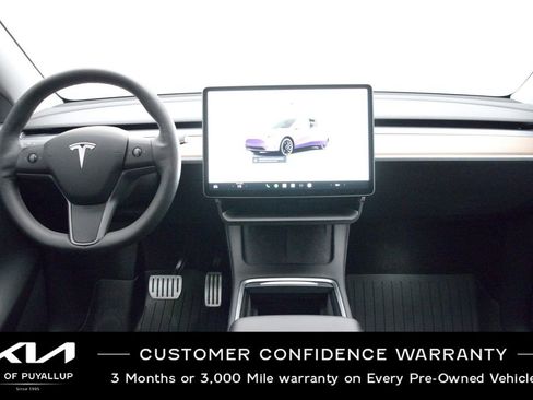 Used 2022 Tesla Model Y Performance image 17