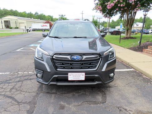 Used 2022 Subaru Forester Limited AWD/4WD image 12
