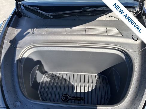 Used 2024 Tesla Model Y Performance AWD/4WD image 24