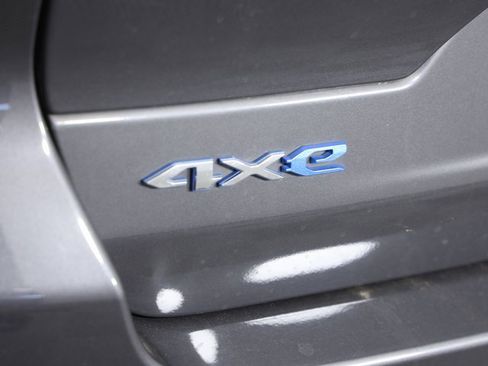 Used 2023 Jeep Grand Cherokee 4WD 4xe image 7