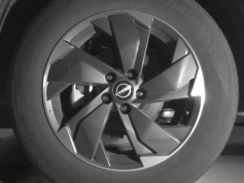 Used 2025 Nissan Rogue SV image 12