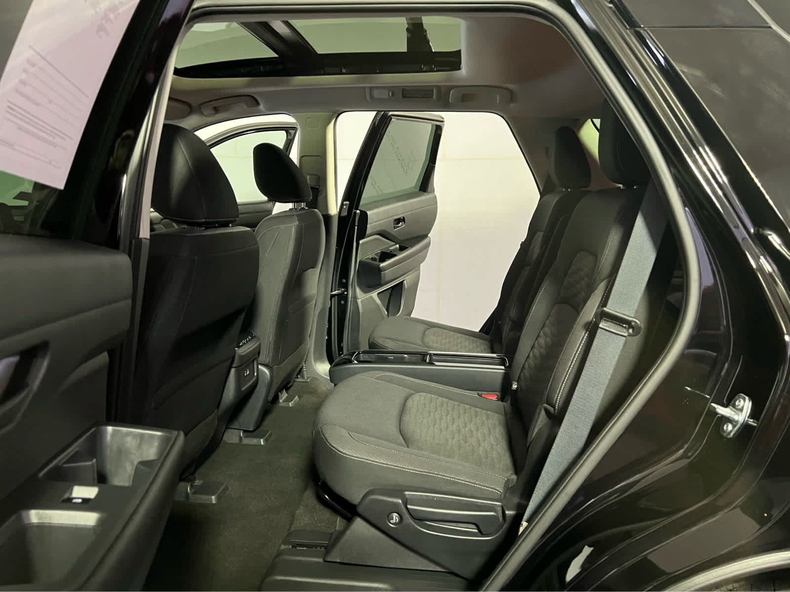 Certified 2023 Nissan Pathfinder SV w/ SV Premium Package AWD/4WD image 25