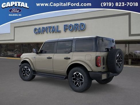 New 2026 Ford Bronco Outer Banks AWD/4WD image 4