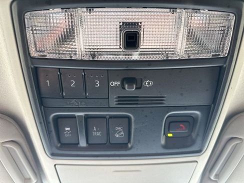 Used 2024 Toyota 4Runner SR5 Premium image 28