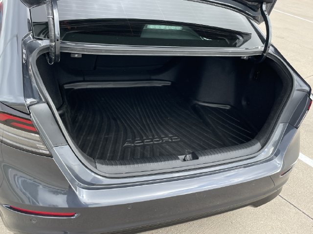 Certified 2025 Honda Accord EX-L image 29