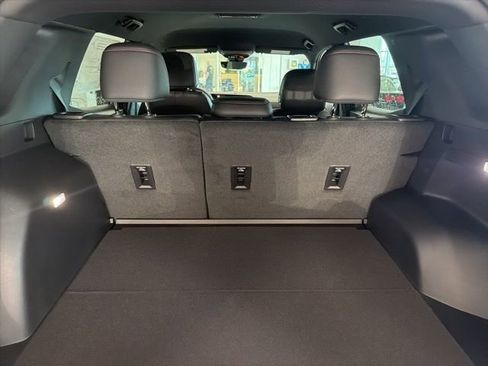 New 2026 Chevrolet Equinox RS w/ Convenience Package III image 21