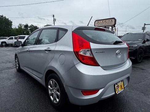 Used 2013 Hyundai Accent GS FWD image 4