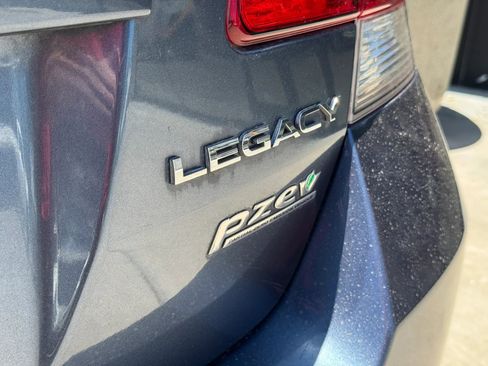 Used 2013 Subaru Legacy 2.5i Premium w/ All-Weather Pkg AWD/4WD image 37