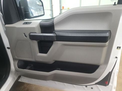 Used 2018 Ford F150 XL w/ XL Power Equipment Group RWD image 5