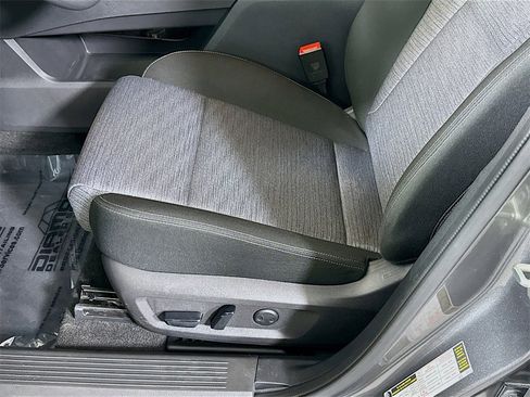 Certified 2023 Nissan Rogue SV image 24