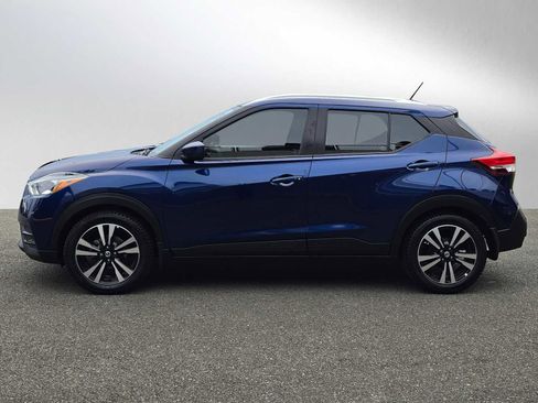Used 2020 Nissan Kicks SV image 6