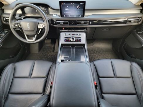 Certified 2024 Lincoln Aviator Premiere w/ Elements Package image 27