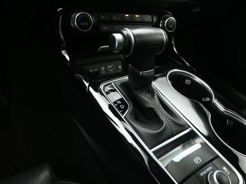 Used 2019 Kia Stinger Premium RWD image 15
