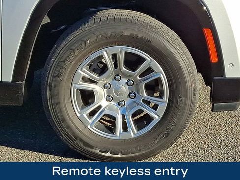 Used 2022 Jeep Wagoneer Series I image 11