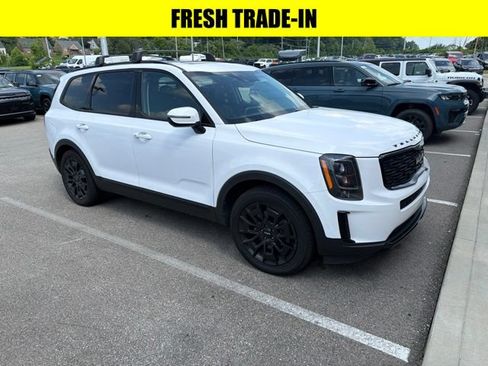 Used 2022 Kia Telluride EX w/ EX Premium Package AWD/4WD image 1