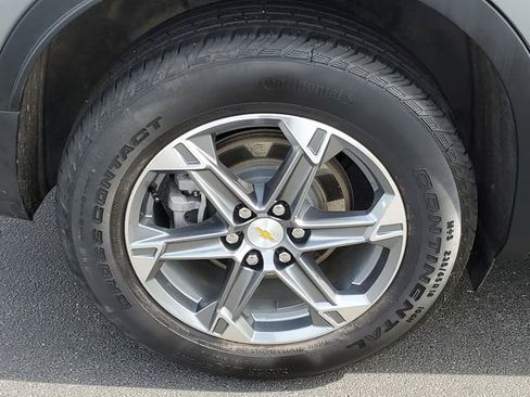 Used 2024 Chevrolet Blazer LT w/ Convenience Package image 5