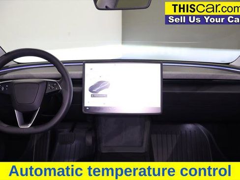 Used 2025 Tesla Model 3 Long Range image 15