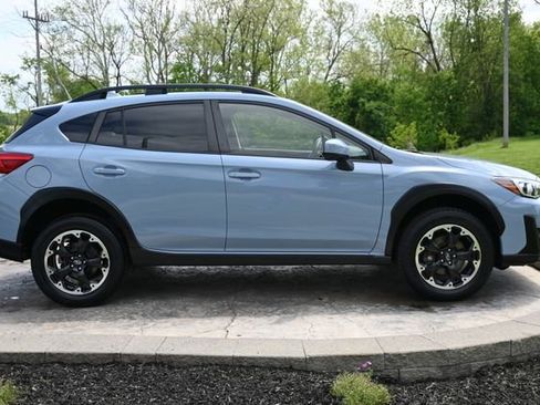 Used 2023 Subaru Crosstrek 2.0i Premium AWD/4WD image 4