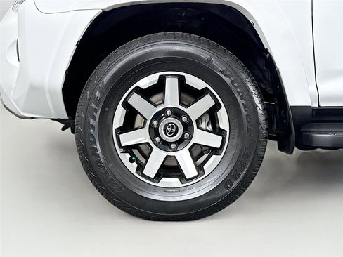Certified 2024 Toyota 4Runner TRD Off-Road Premium AWD/4WD image 46