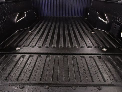 Used 2023 Toyota Tacoma TRD Sport image 14