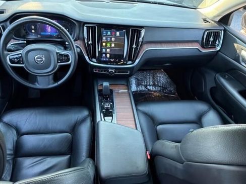 Used 2023 Volvo S60 B5 Plus w/ Protection Package Premier image 4