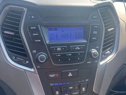 Used 2013 Hyundai Santa Fe Sport w/ Popular Equipment Pkg image 3