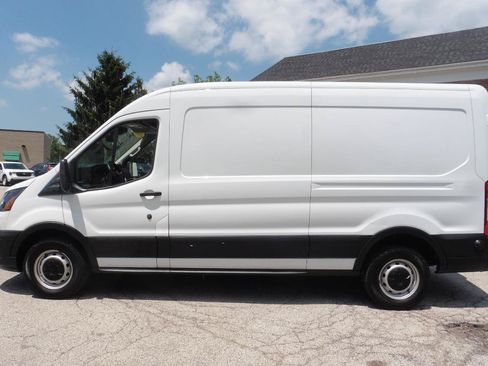 Used 2020 Ford Transit 150 Medium Roof RWD image 18