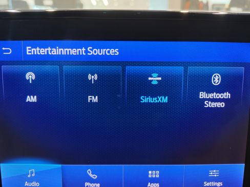 Used 2023 Ford Explorer XLT w/ Equipment Group 202A RWD image 16