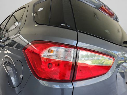 Used 2020 Ford EcoSport SE FWD image 31