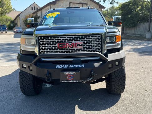 Used 2016 GMC Sierra 2500 Denali w/ Duramax Plus Package AWD/4WD image 2