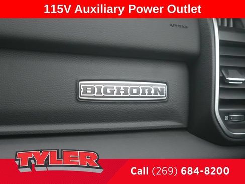 New 2026 RAM 1500 4x4 Crew Cab image 39
